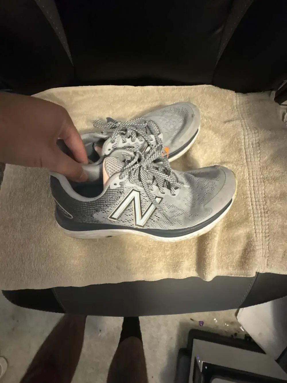 New Balance Fresh Foam 680v7 Size 8 Gray Running Shoes